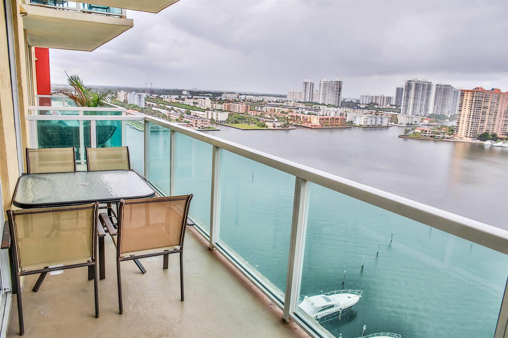 Sunny Isles Vacation Apartments By Globe Quarters Sunny Isles Beach Esterno foto